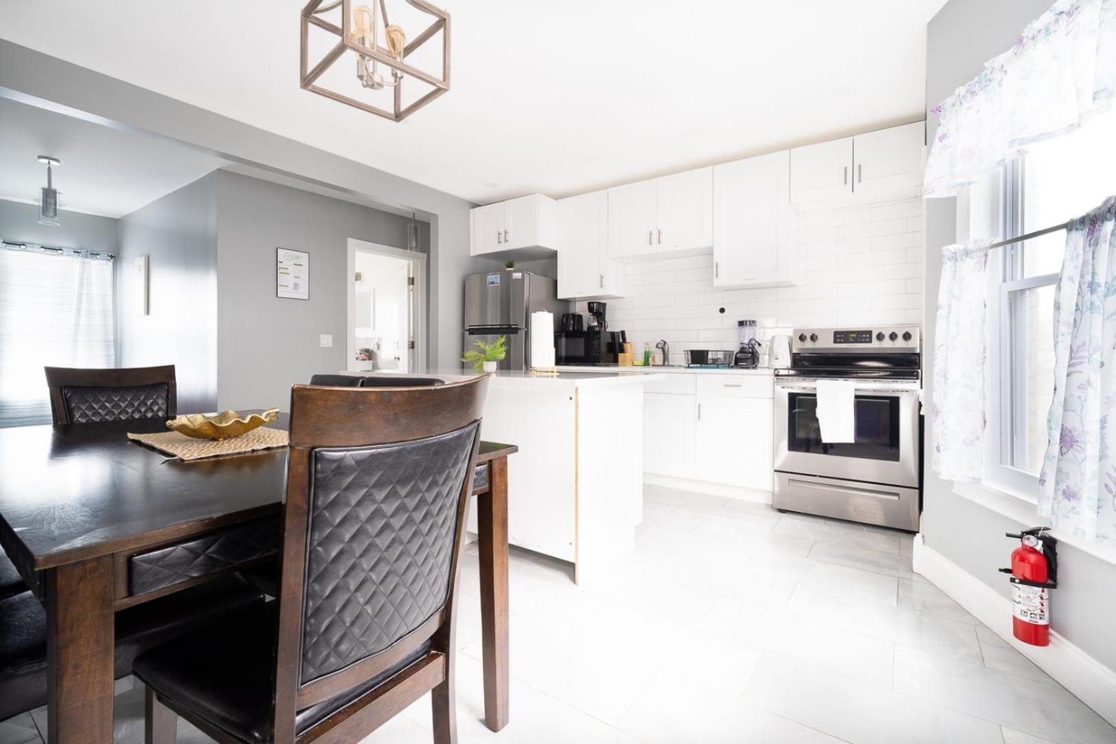 Comfy 4Br, 1 Bath Near The Falls & Casino نياغارا فالس، نيويورك المظهر الخارجي الصورة